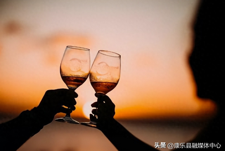 图片[5]-随礼的“规矩”你了解多少？这些技巧让你的人际关系更上一层楼！-爱分享导航