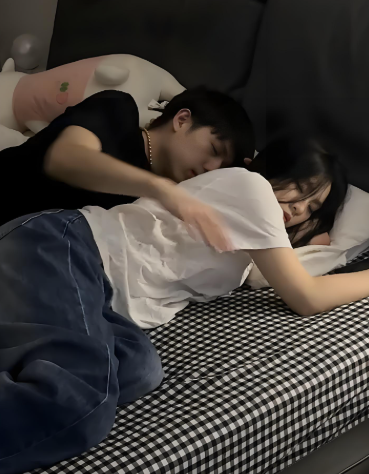 男人靠近女人-无非就是想睡罢了-爱分享导航